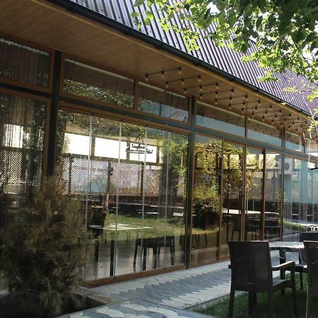 Firuze Hotel & Restaurant Sheki Exterior photo